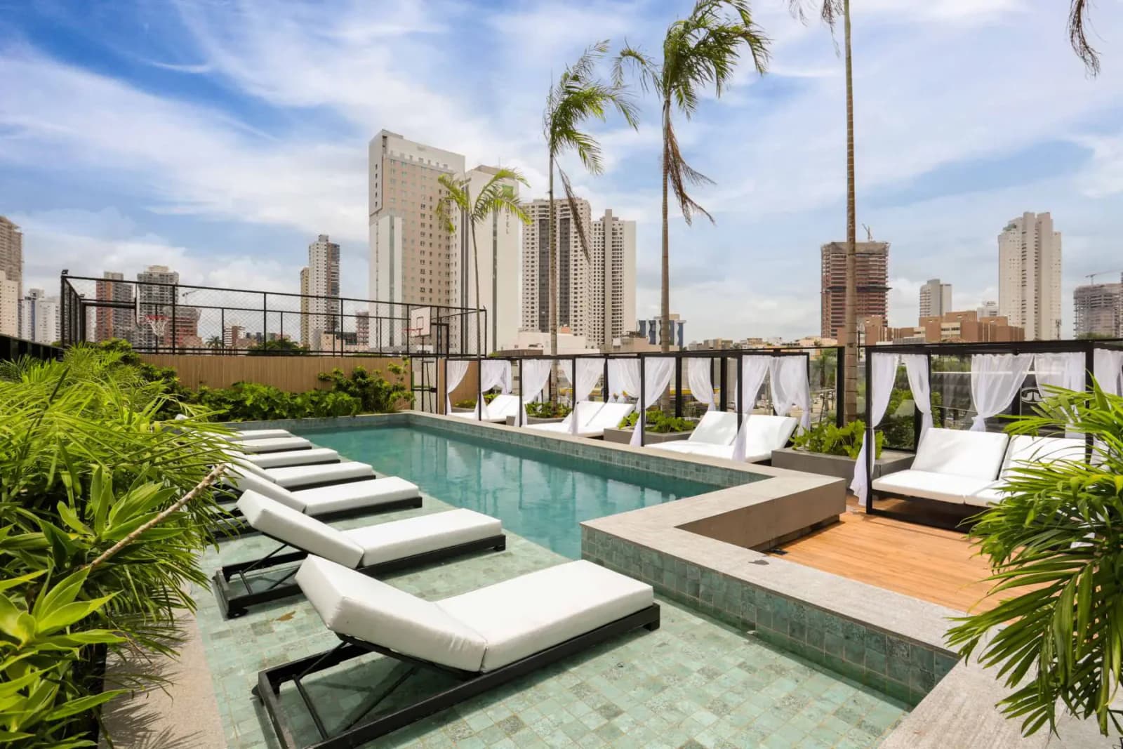 Hub Compact Life no Setor Bueno, em Goiânia