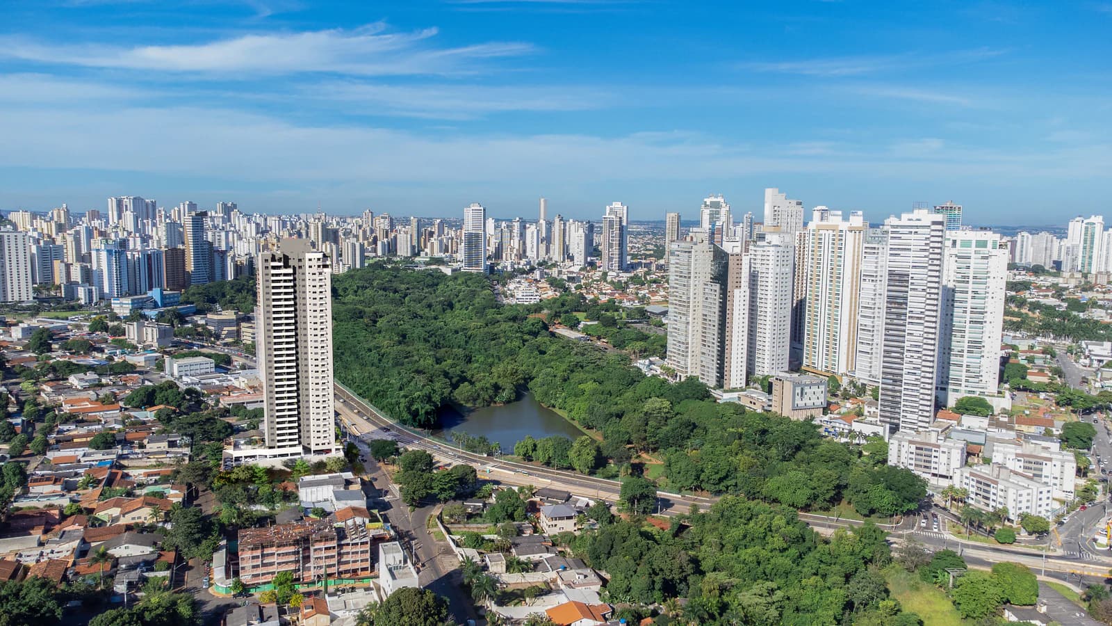 Aerea no Lago Areião, em Goiânia