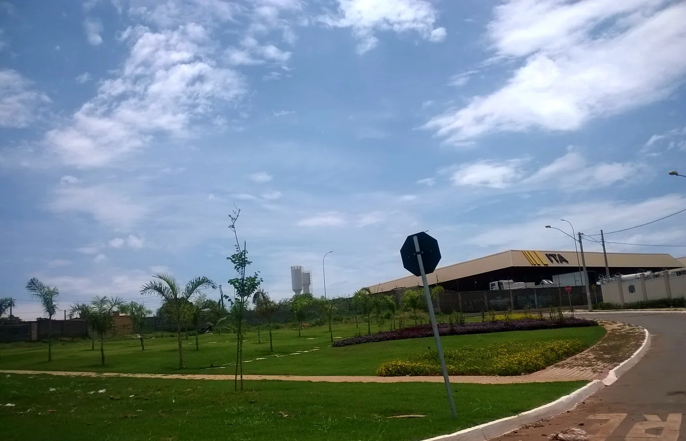 Construção de condomínio residencial em Goiânia