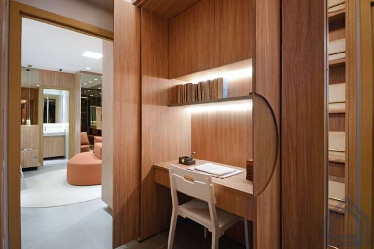 art square home office