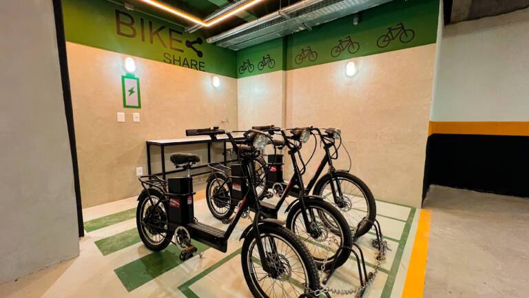 liv urban marista . bike share