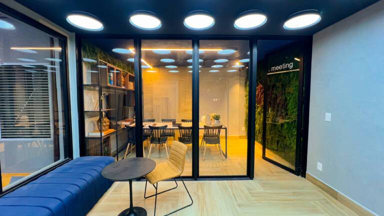 liv urban marista . sala de reunião