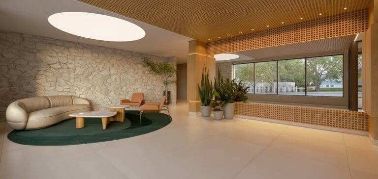 santuÁ by palme lobby