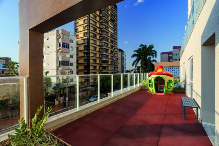 wish aeroporto playground