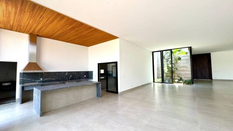 2b4a56ee 8273 4200 bc6b e8fc02224338