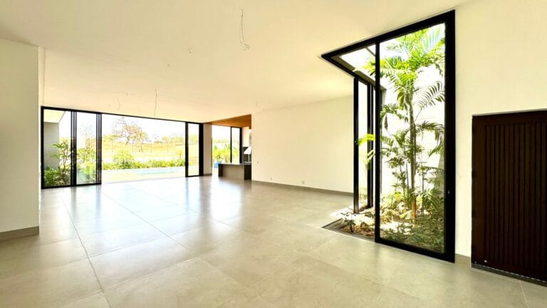 87423ce6 6a7d 470d 83ff 00e156743108